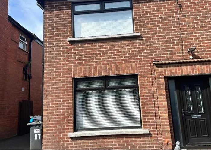 Macs Belfast Single Bedroom